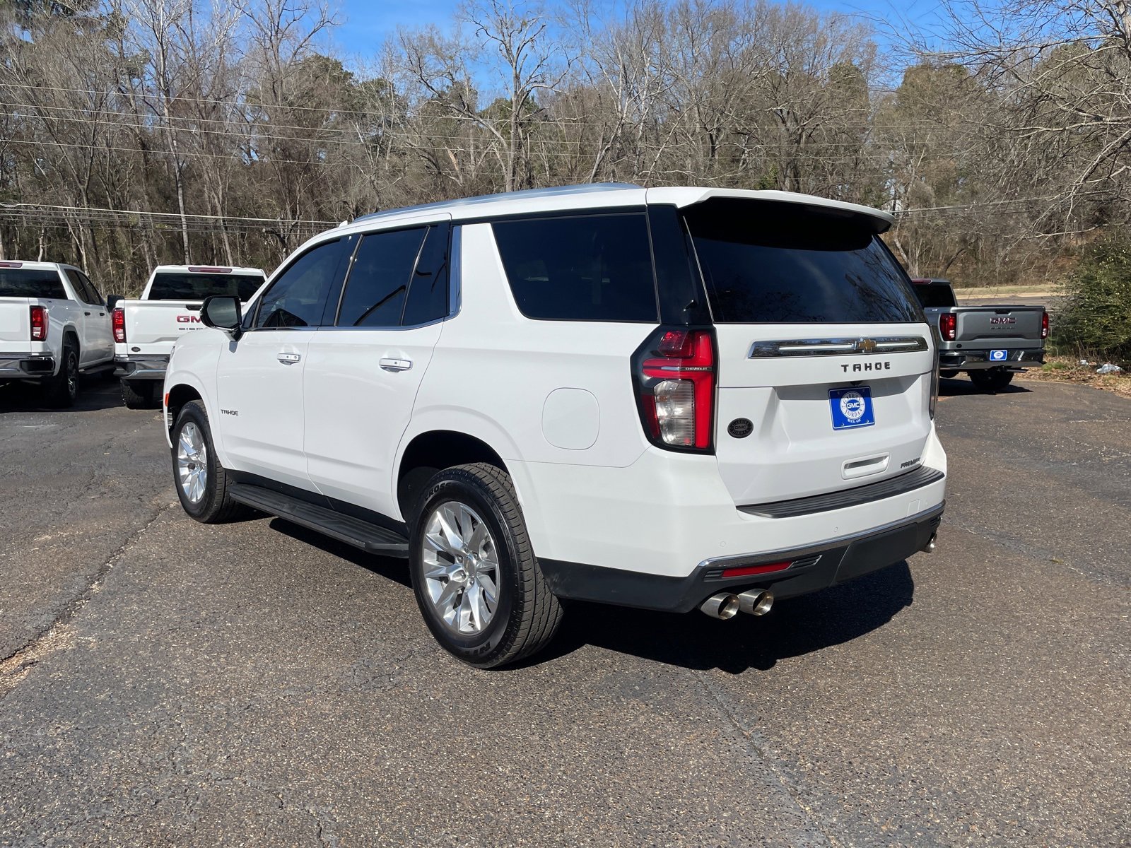 Used 2023 Chevrolet Tahoe Premier image 3