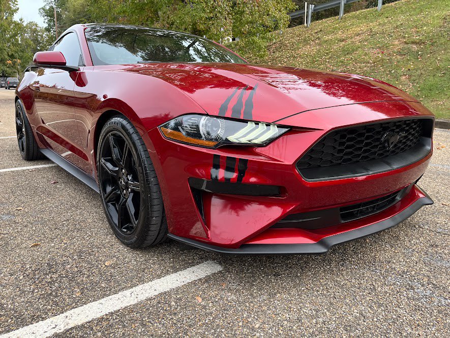 Used 2019 Ford Mustang Coupe w/ Black Accent Package RWD image 32