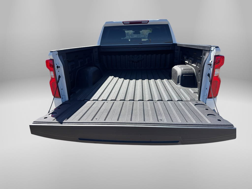 Used 2025 Chevrolet Silverado 1500 RST w/ Redline Edition AWD/4WD image 18