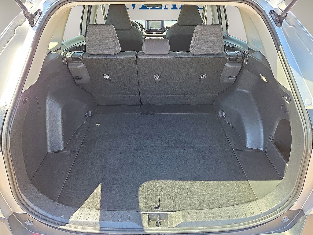 Used 2023 Toyota RAV4 XLE image 15