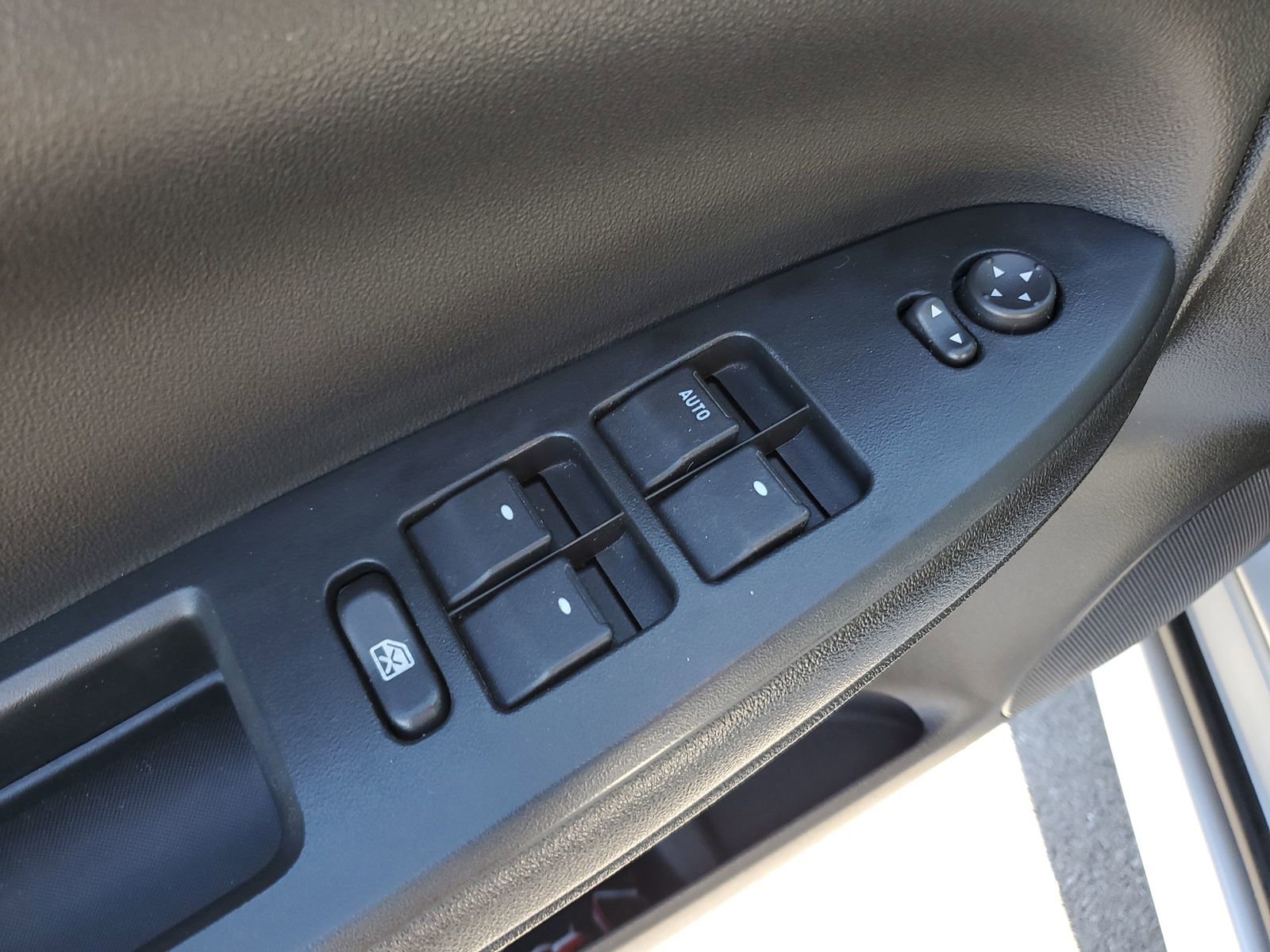 Used 2010 Chevrolet Impala LS FWD image 20