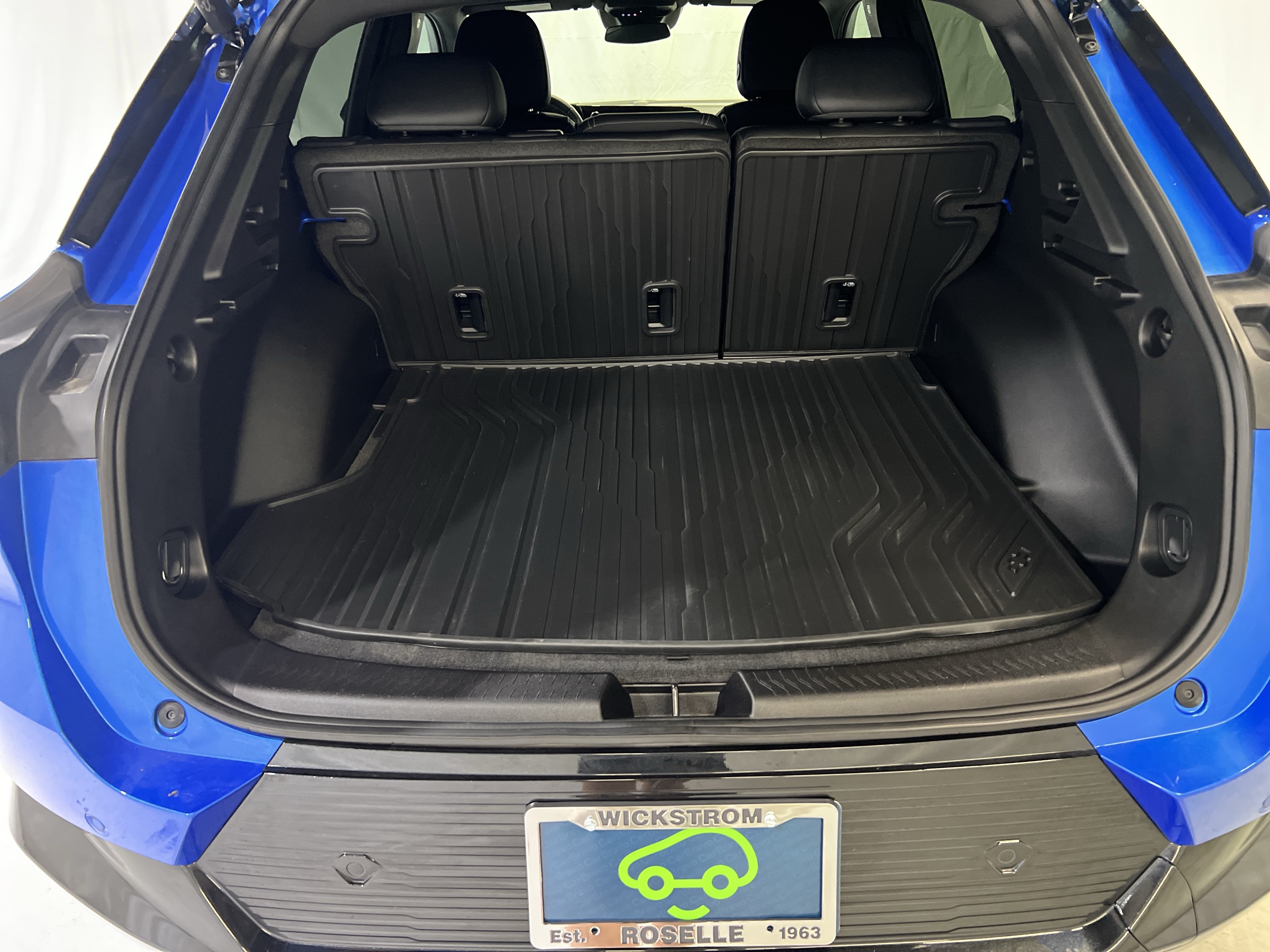 Certified 2024 Chevrolet Equinox EV LT FWD image 14