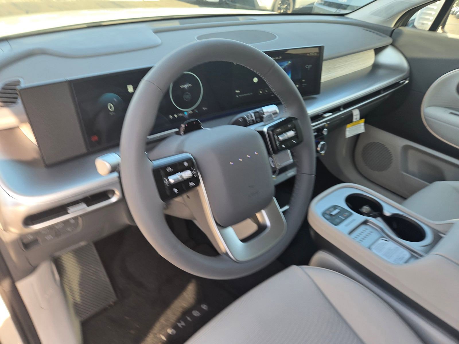 New 2026 Hyundai Ioniq 9 SEL image 12