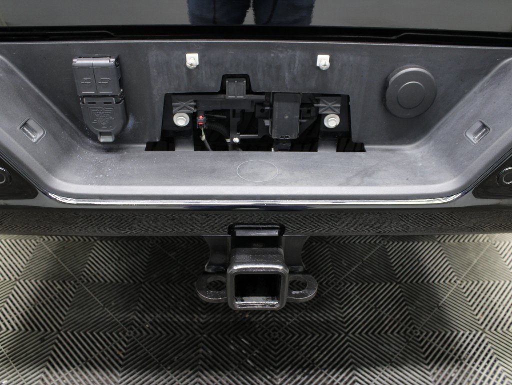 Used 2024 GMC Sierra 2500 AT4 image 44