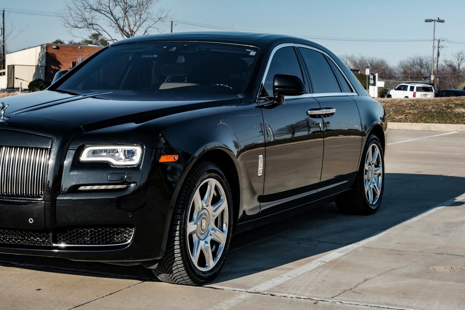 Used 2015 Rolls-Royce Ghost RWD image 9