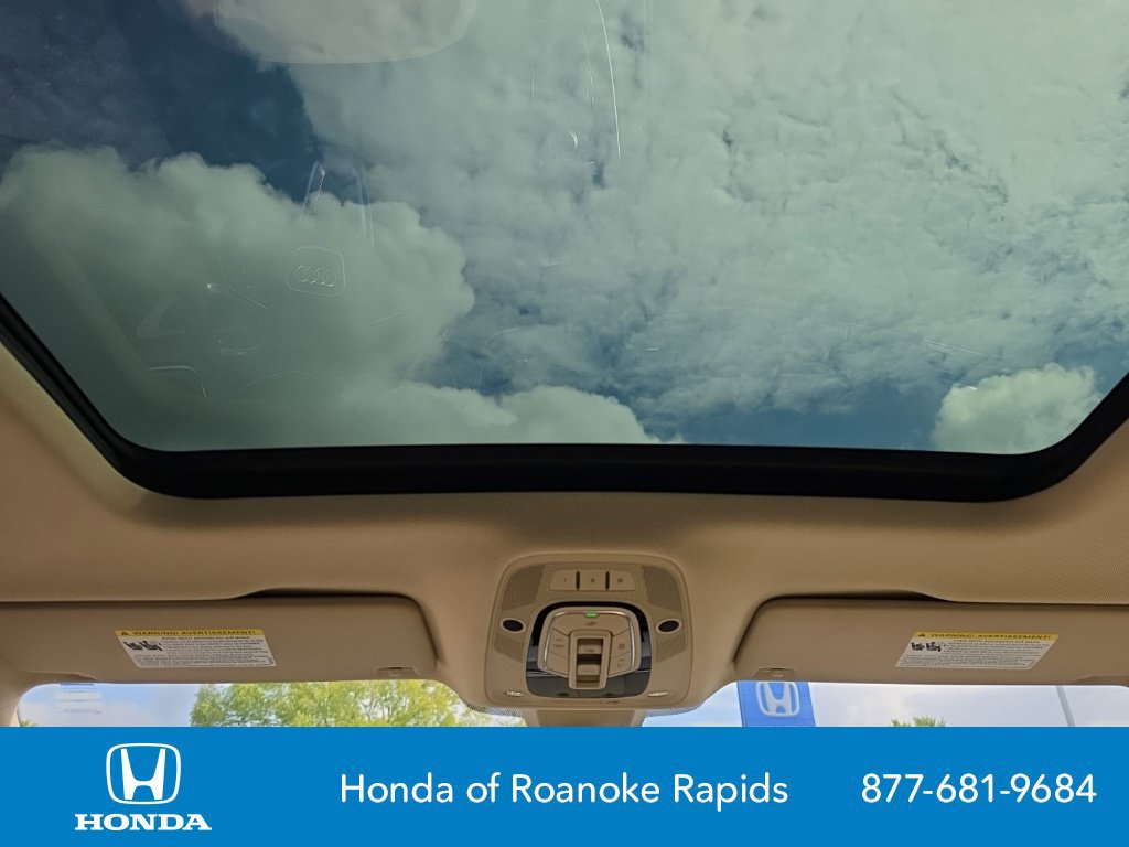 Used 2019 Audi Q5 2.0T Premium w/ Convenience Package AWD/4WD image 14