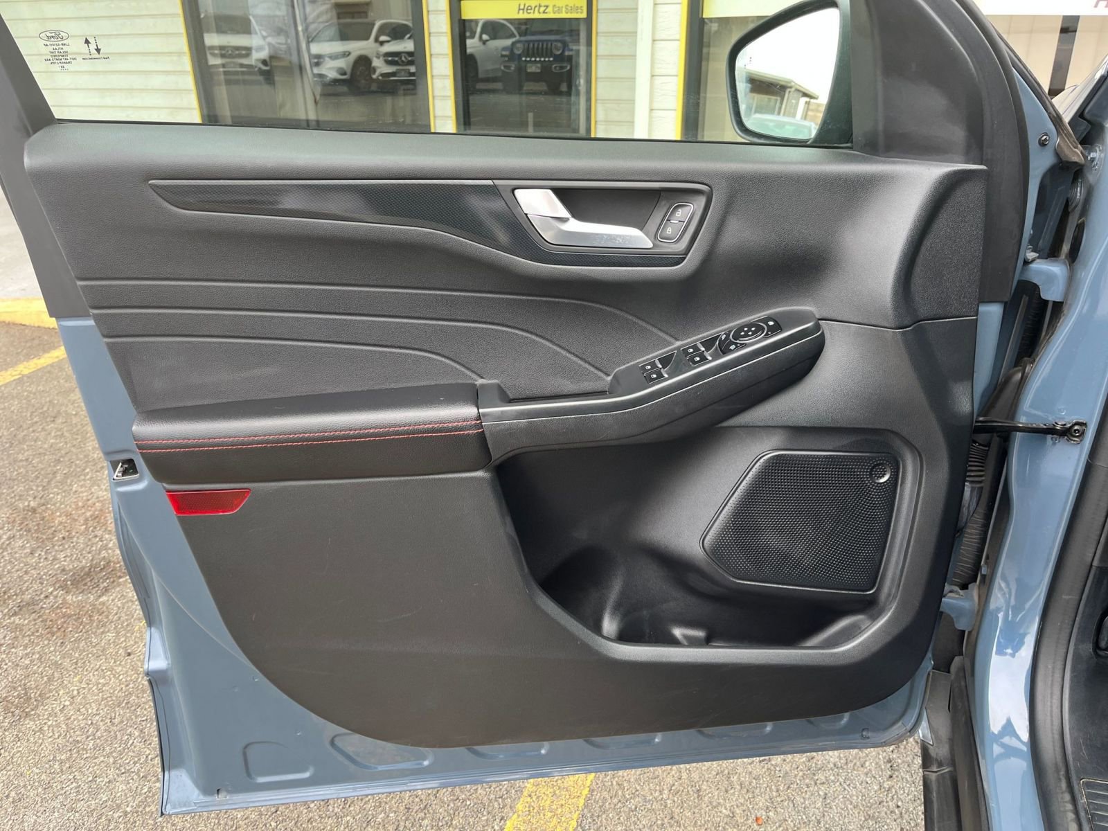 Used 2023 Ford Escape ST-Line image 18