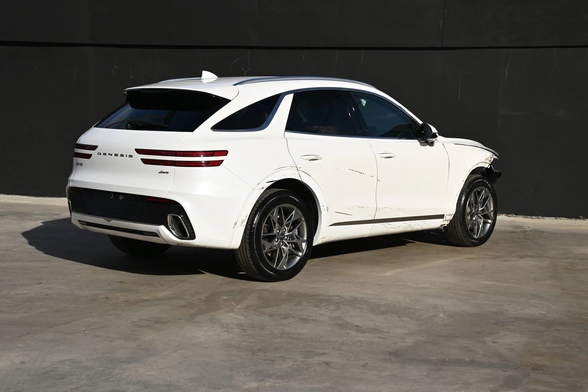 Used 2025 Genesis GV70 2.5T image 5