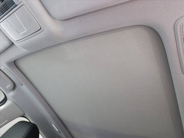 Used 2025 Acura MDX w/ Technology Package FWD image 18
