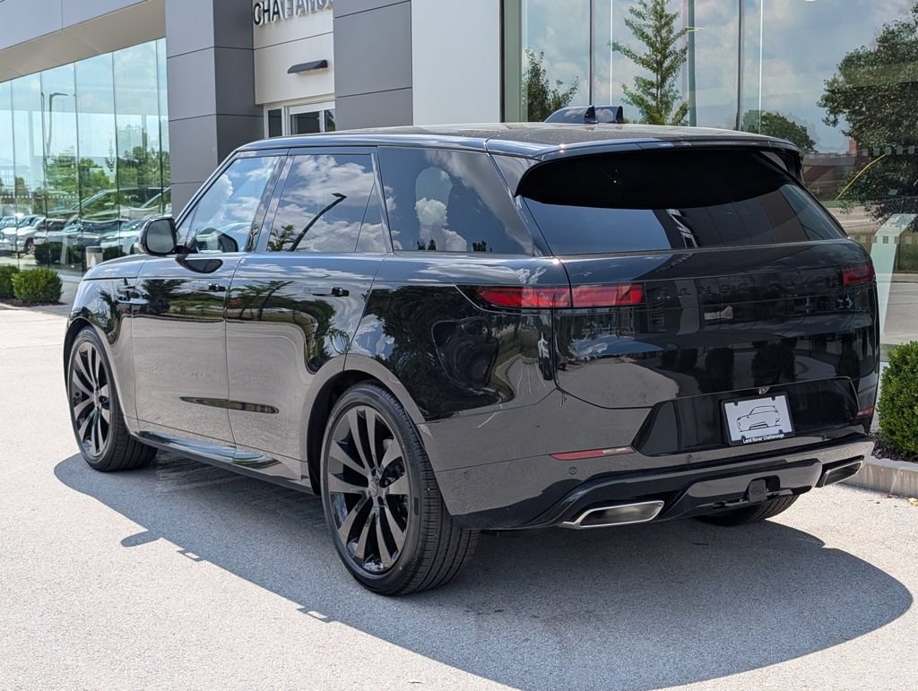 New 2026 Land Rover Range Rover Sport Dynamic SE AWD/4WD image 3