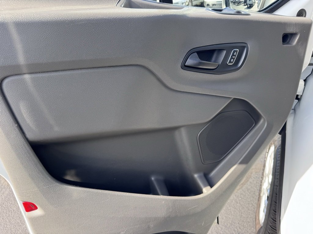 Used 2022 Ford Transit 350 XLT image 21