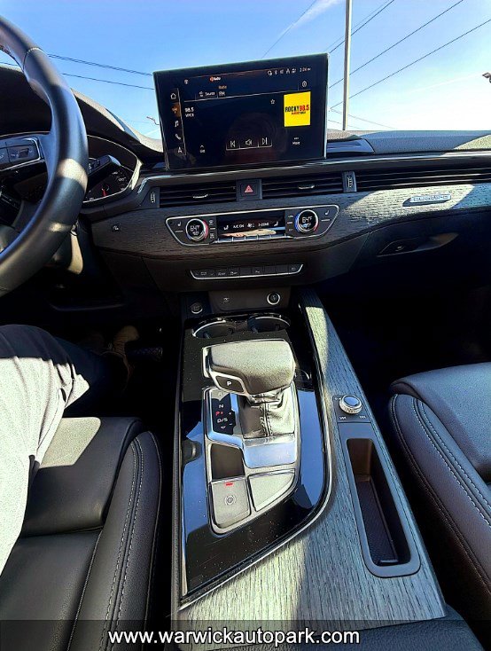 Used 2023 Audi A4 2.0T Premium image 21