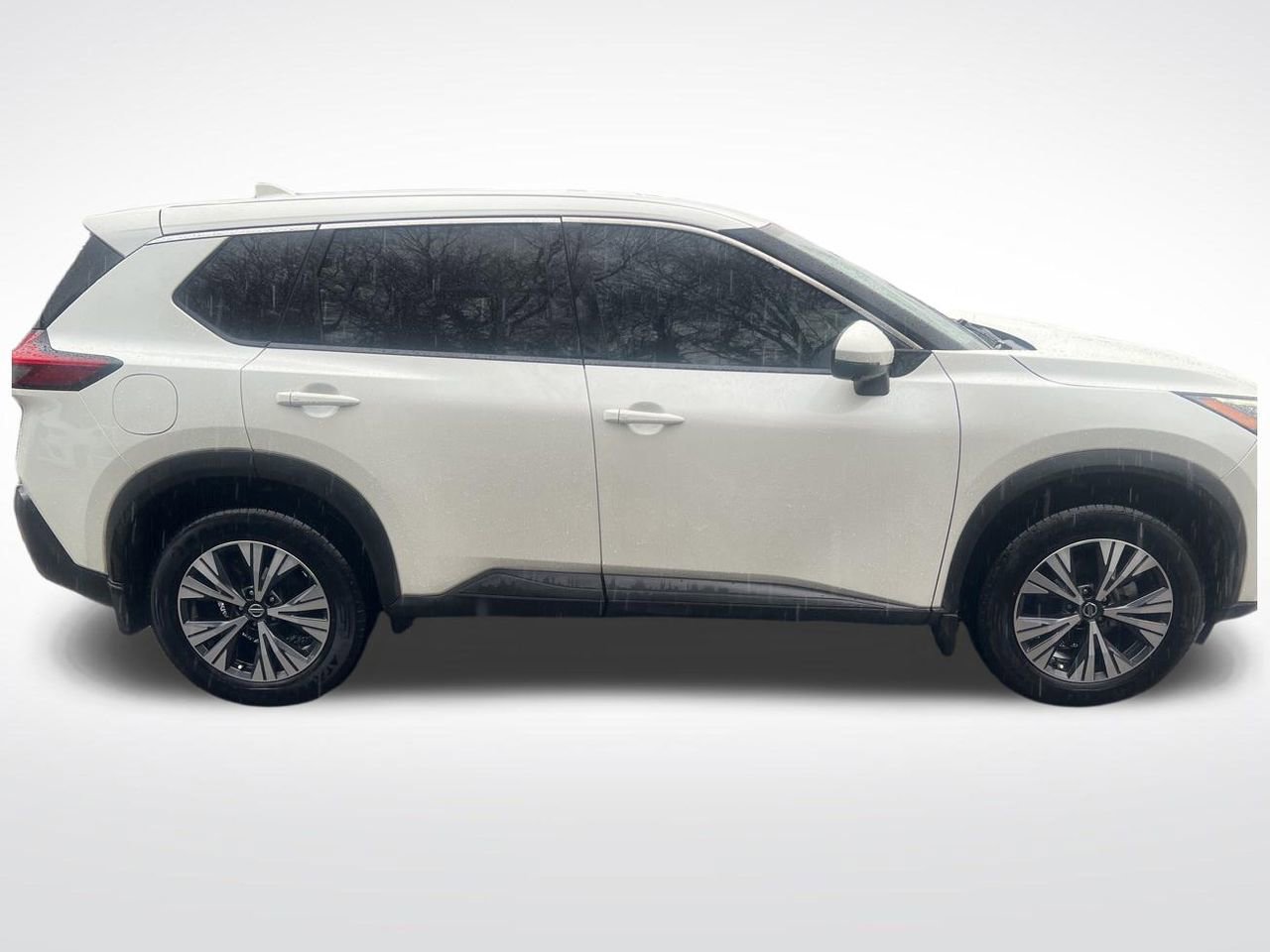 Used 2021 Nissan Rogue SV image 6