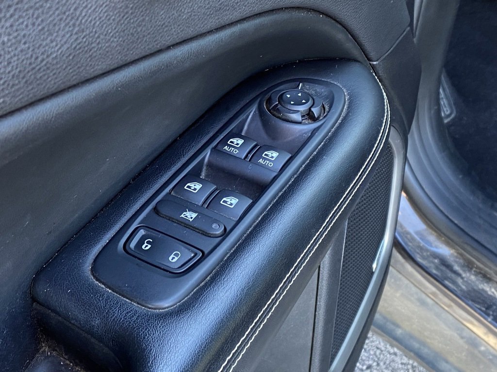 Used 2021 Jeep Compass 80th Special Edition w/ Sun and Sound Group image 11