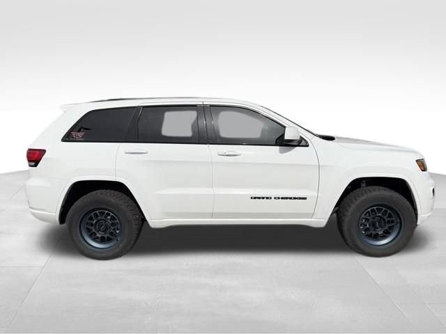 Used 2021 Jeep Grand Cherokee Laredo X AWD/4WD image 11