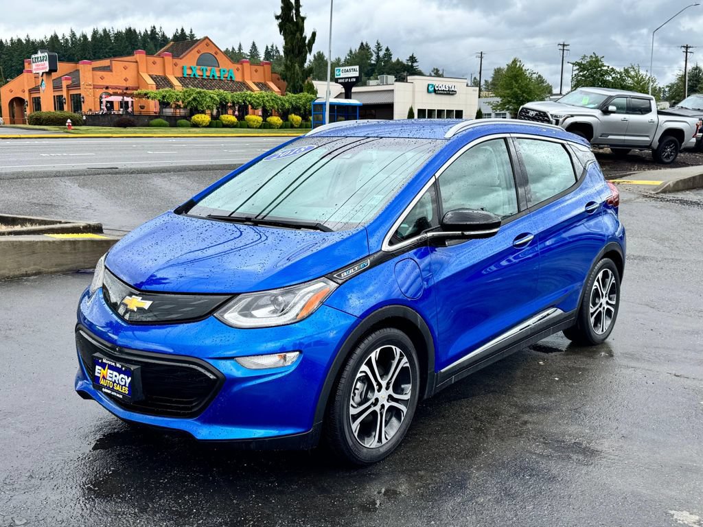 Used 2018 Chevrolet Bolt Premier w/ Driver Confidence II Package FWD image 3