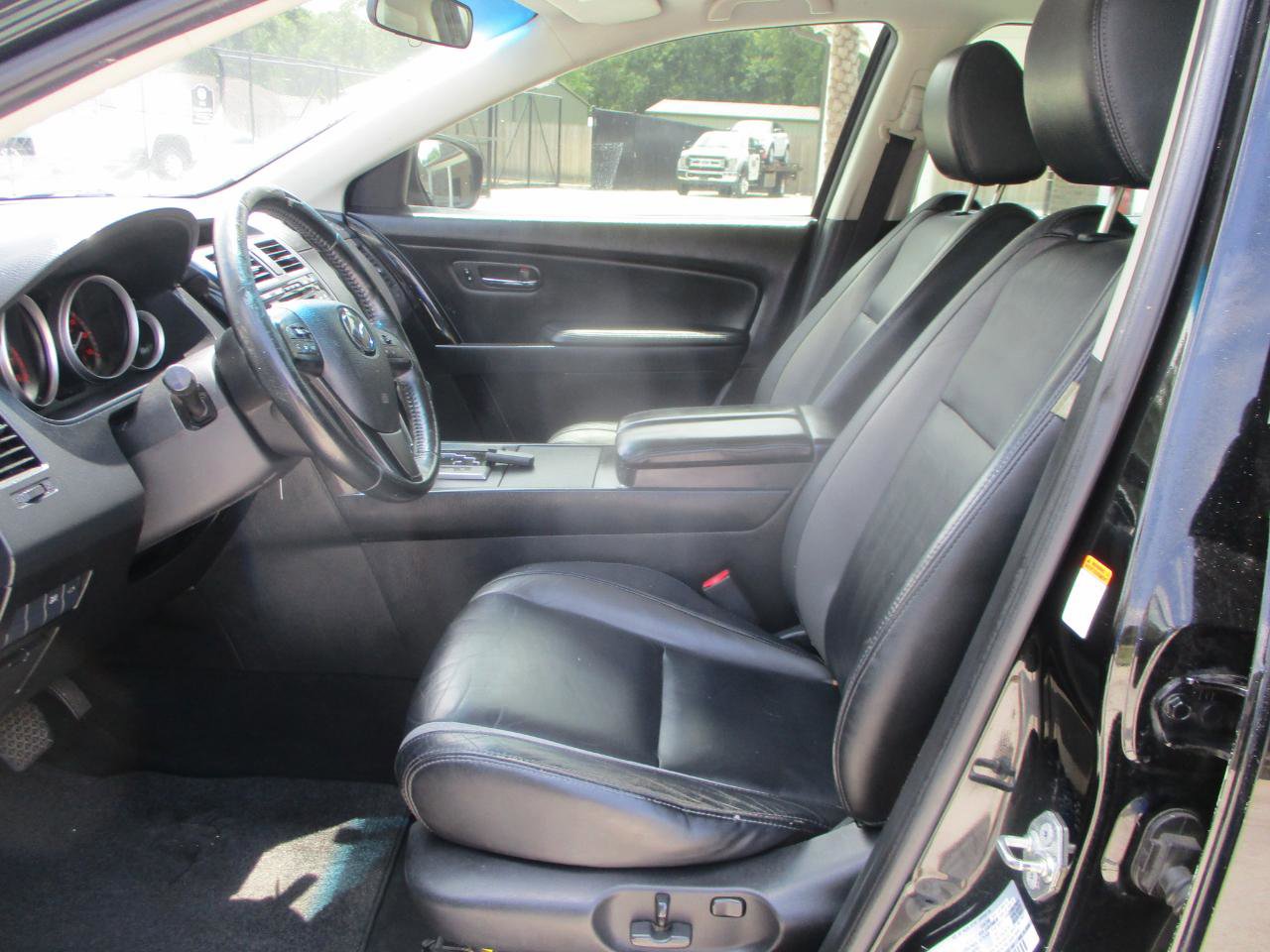 Used 2012 MAZDA CX-9 Touring w/ Moonroof & Bose Audio Pkg FWD image 16