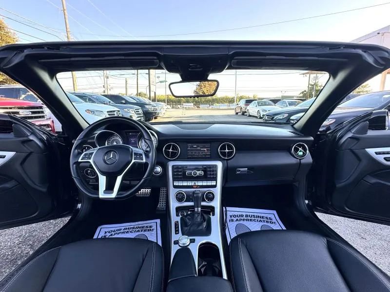 Used 2014 Mercedes-Benz SLK 250 image 38