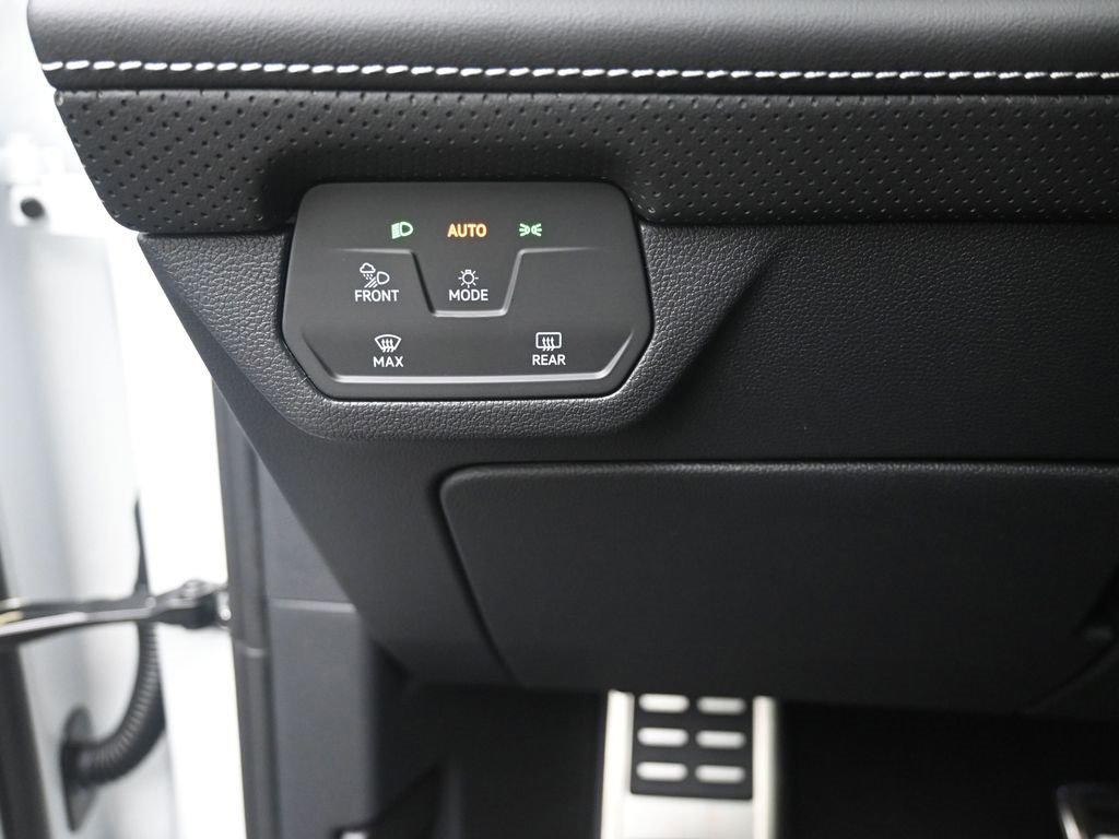 New 2025 Volkswagen Atlas Cross Sport SEL Premium R-Line image 16