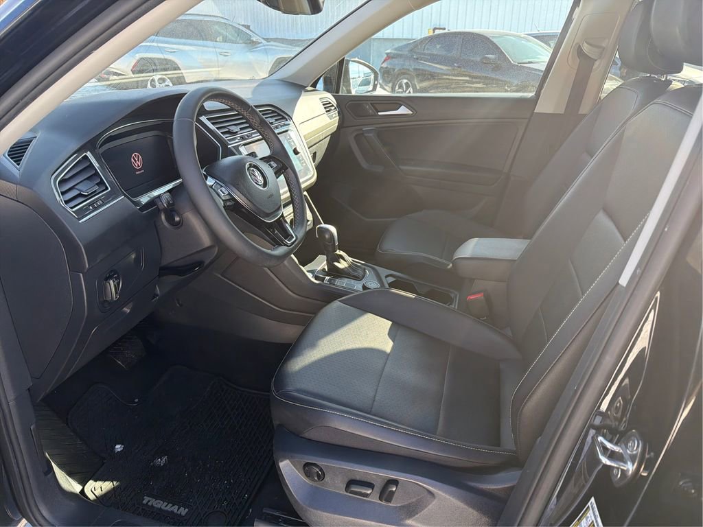 Used 2021 Volkswagen Tiguan SEL image 9