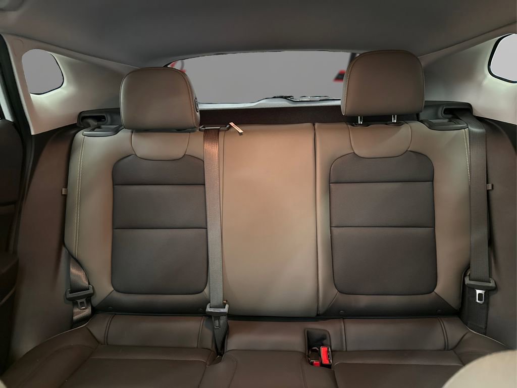 Used 2024 Chevrolet Trax ACTIV w/ Sunroof Package image 18