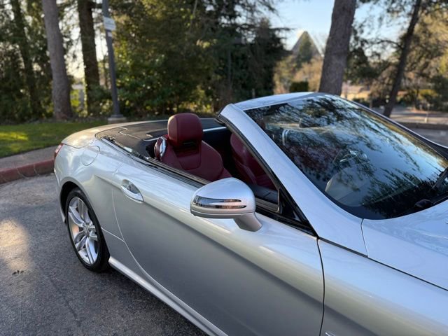 Used 2013 Mercedes-Benz SL 550 image 10