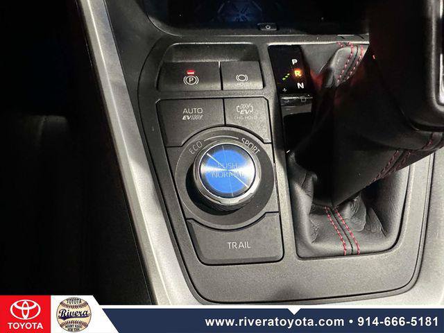 Certified 2025 Toyota RAV4 XSE w/ Premium Package AWD/4WD image 26
