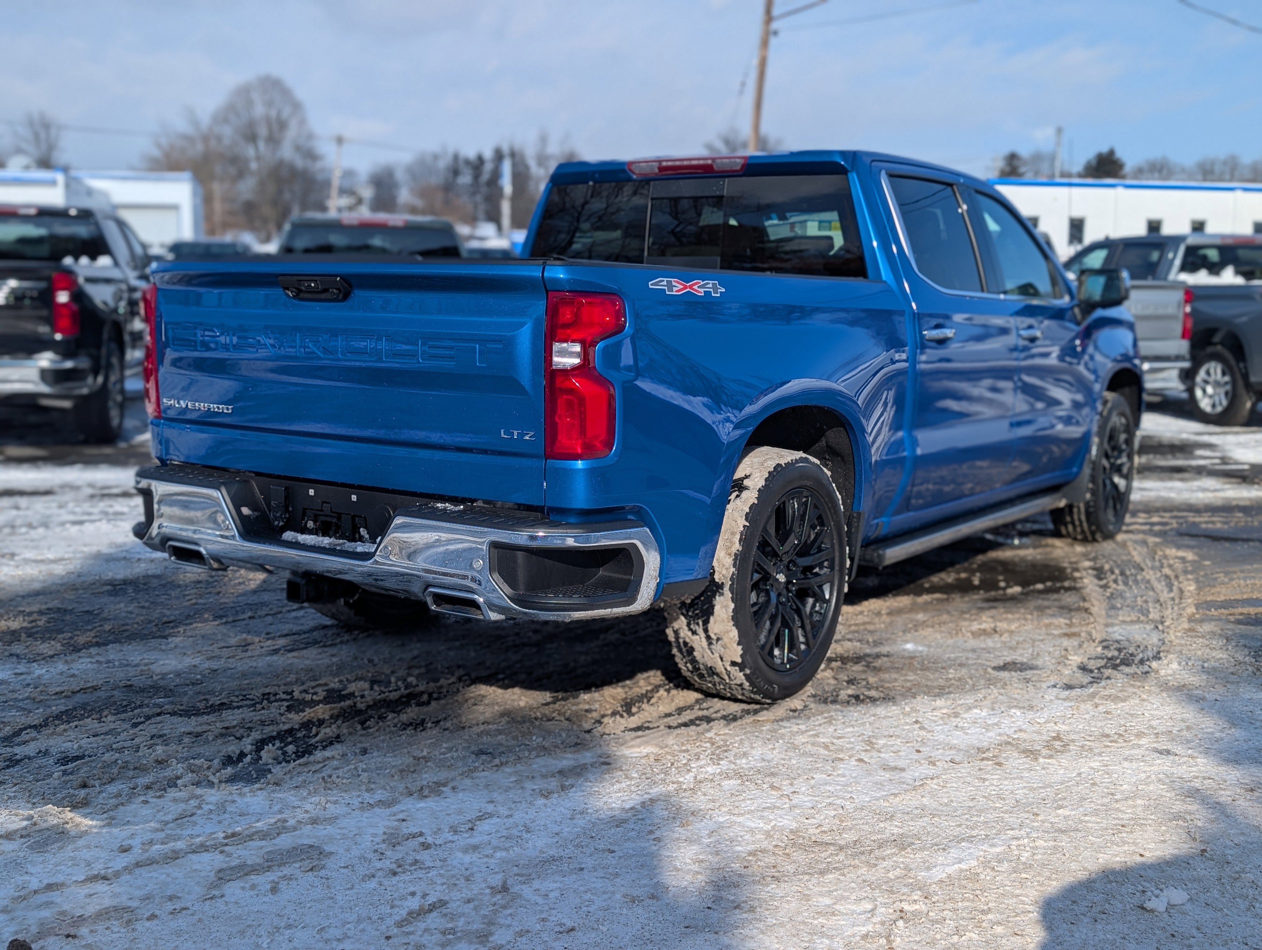 Used 2023 Chevrolet Silverado 1500 LTZ w/ LTZ Convenience Package II image 9