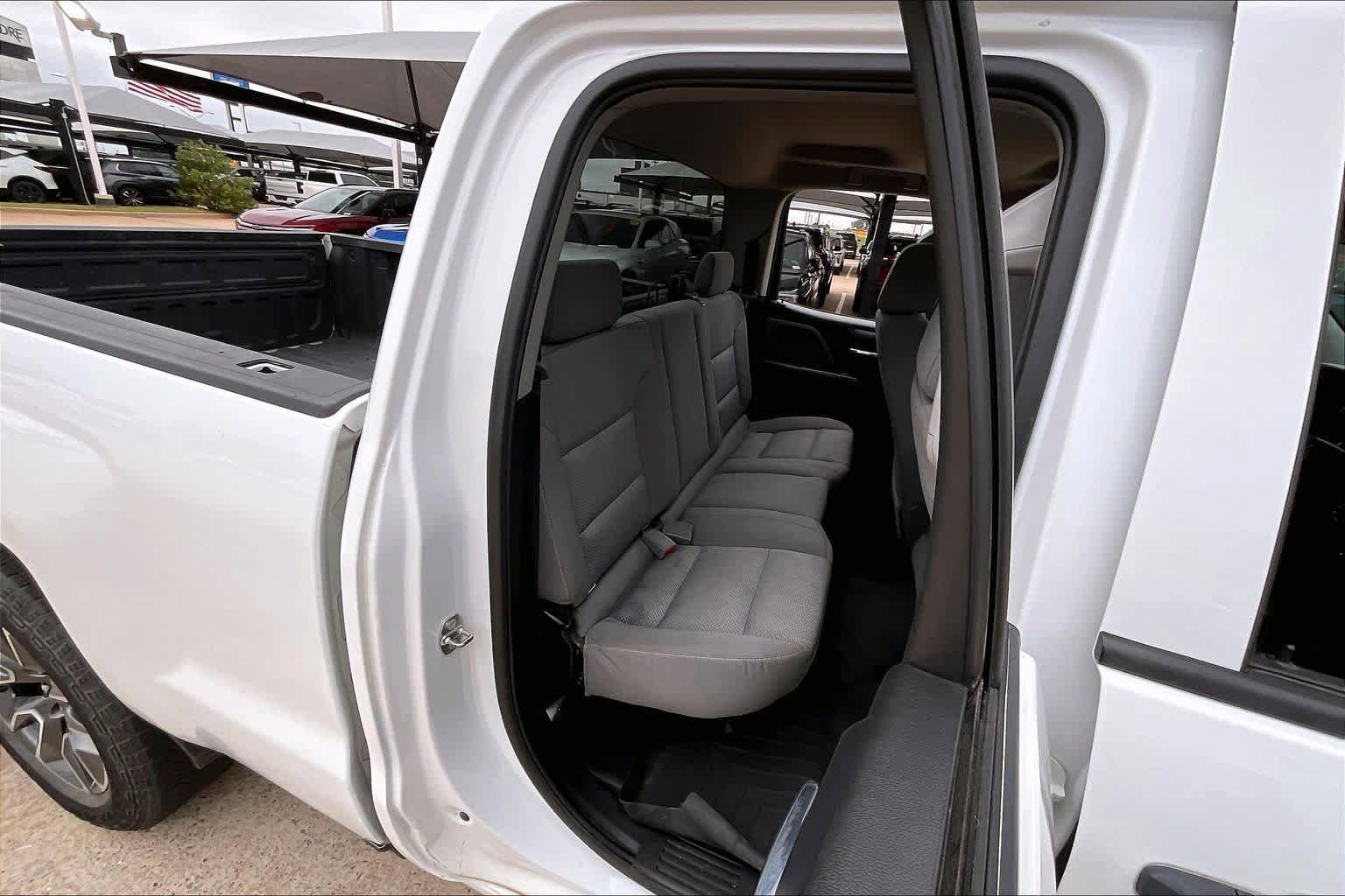 Used 2018 Chevrolet Silverado 1500 LS w/ Trailering Package AWD/4WD image 17