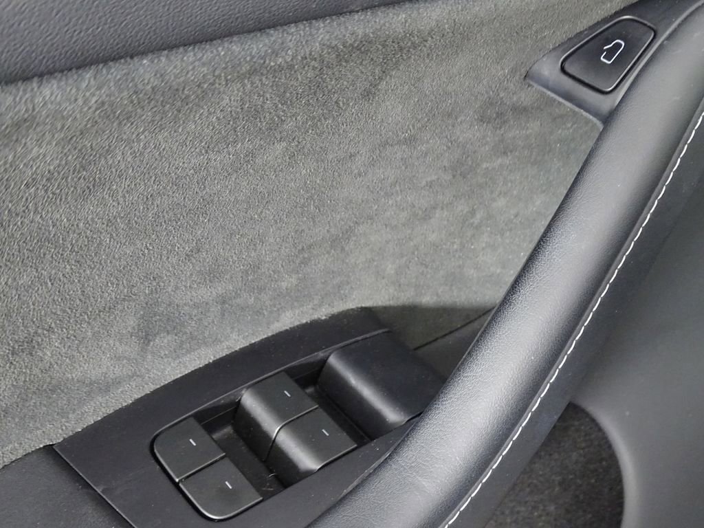 Used 2023 Tesla Model Y Long Range image 16