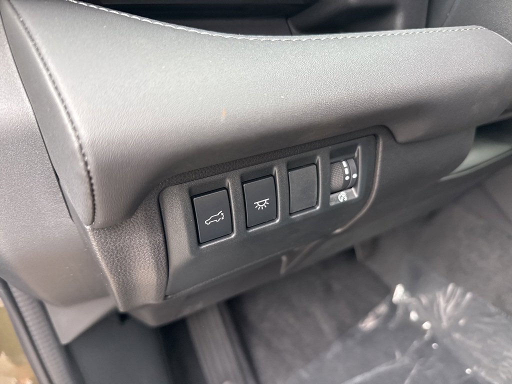 New 2025 Subaru Ascent Touring image 11