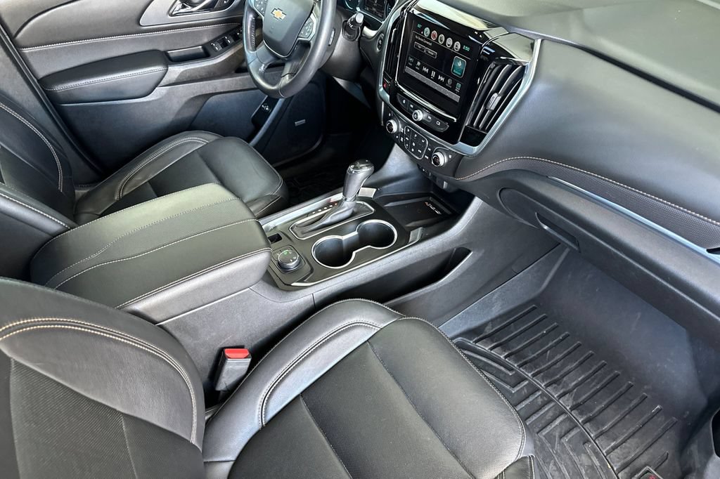 Used 2019 Chevrolet Traverse Premier w/ Redline Edition AWD/4WD image 19