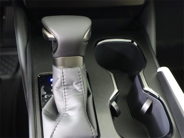 New 2025 Lexus ES 300h w/ Premium Package image 18