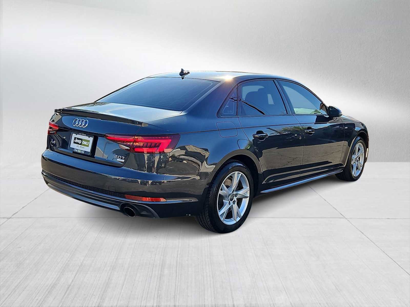 Used 2018 Audi A4 2.0T Ultra Premium image 8