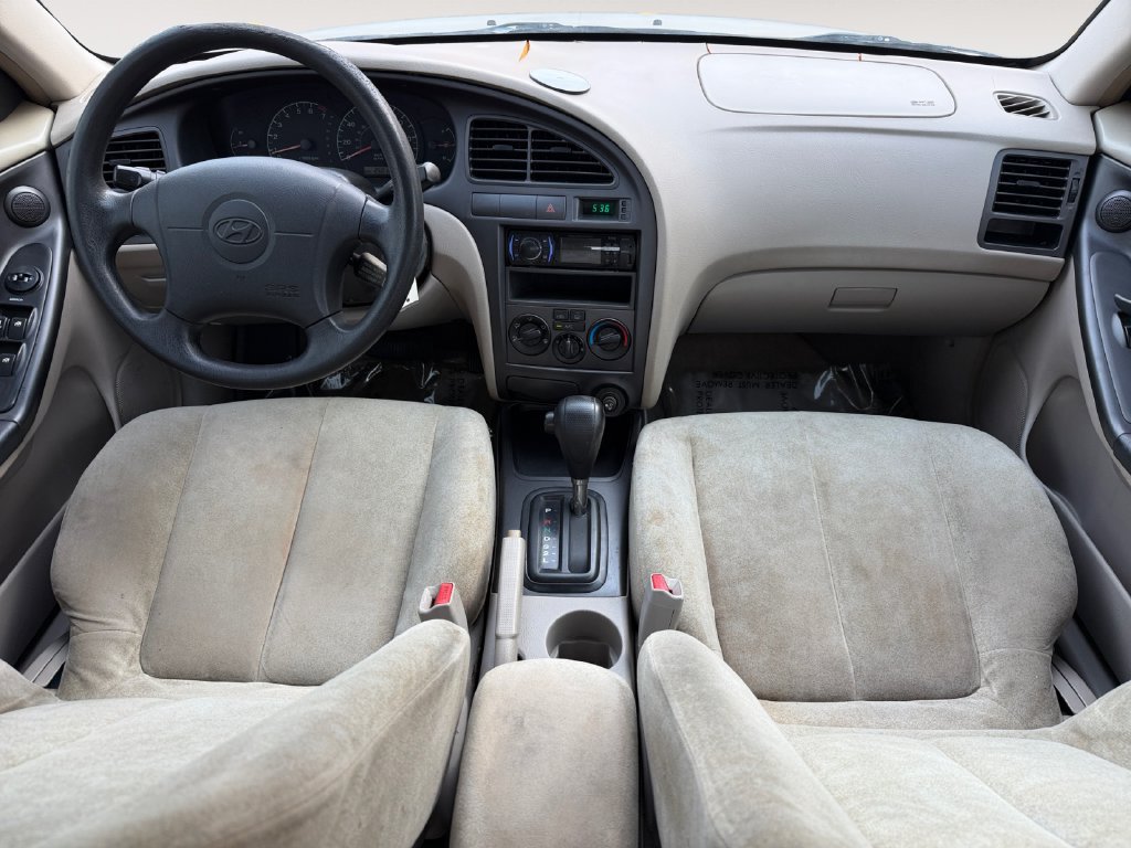 Used 2002 Hyundai Elantra GLS FWD image 14