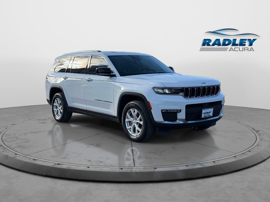 Used 2023 Jeep Grand Cherokee L Limited AWD/4WD image 1