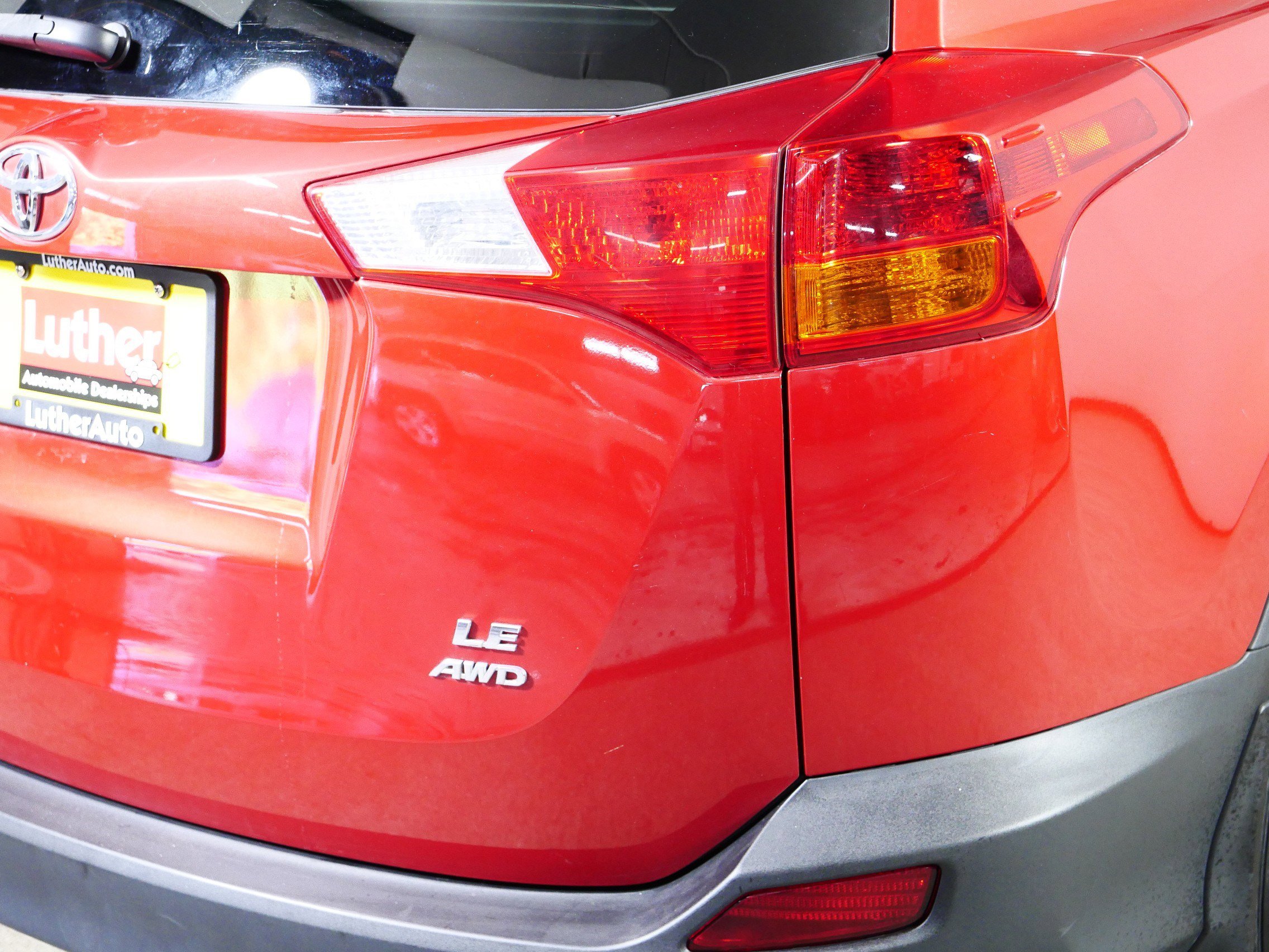 Used 2013 Toyota RAV4 LE AWD/4WD image 17