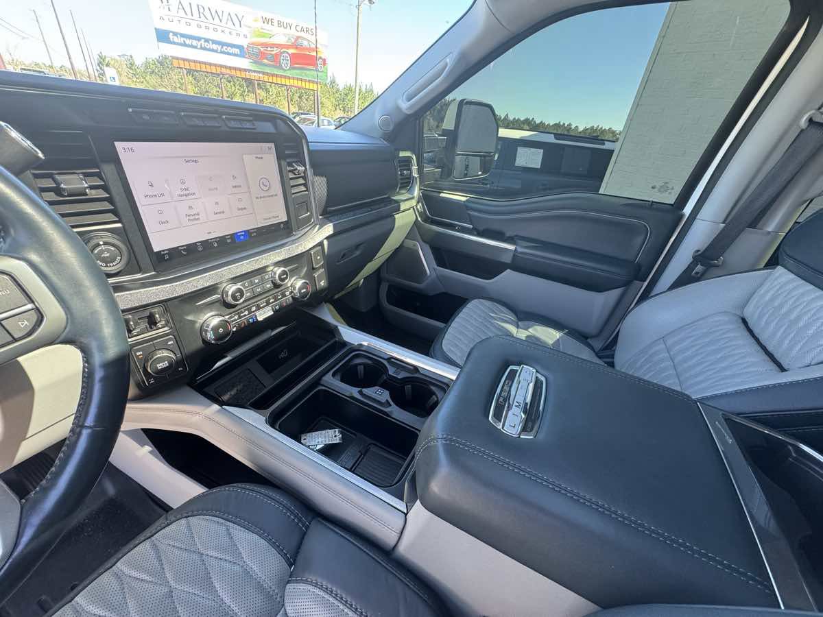 Used 2023 Ford F250 Limited w/ FX4 Off-Road Package image 20