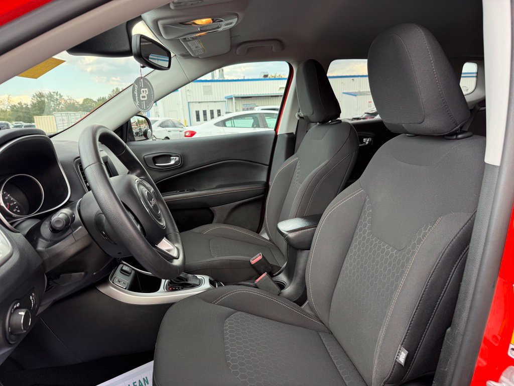 Used 2020 Jeep Compass Sport FWD image 26