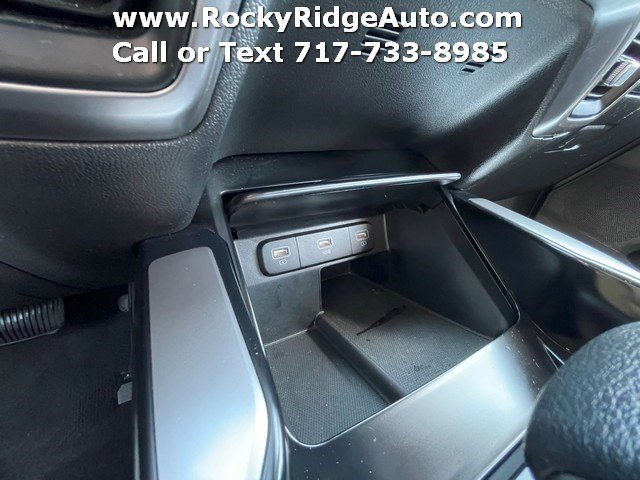 Used 2022 Kia Sorento LX AWD/4WD image 24