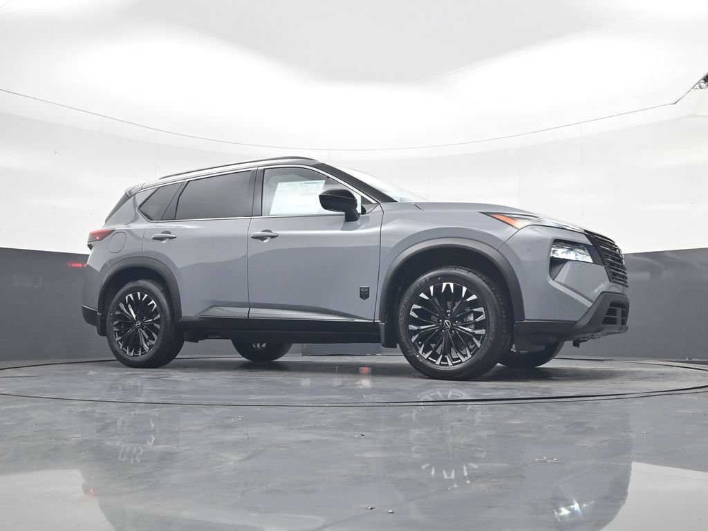 Used 2026 Nissan Rogue Dark Armor FWD image 23