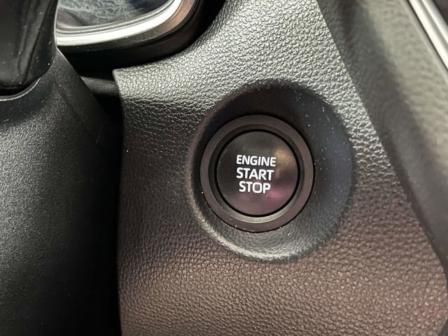 Used 2024 Toyota Corolla Cross XLE image 35