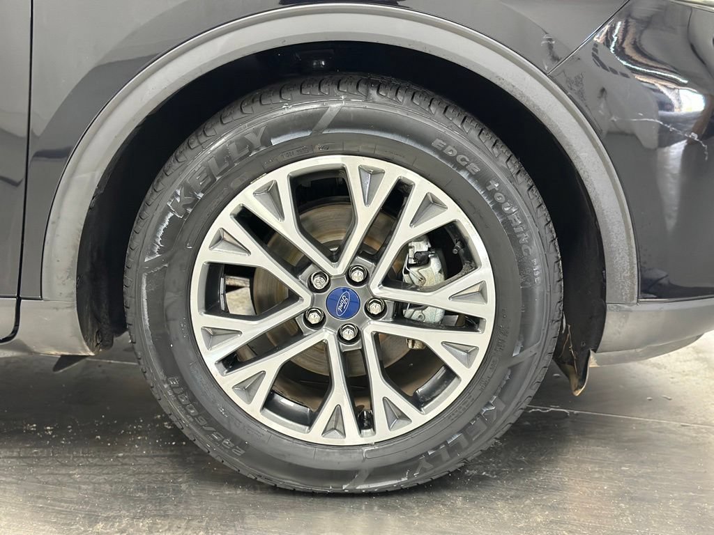 Used 2020 Ford Escape SEL FWD image 28