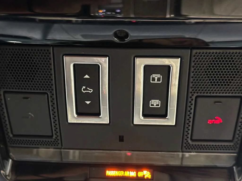 Used 2019 Land Rover Range Rover Supercharged AWD/4WD image 49