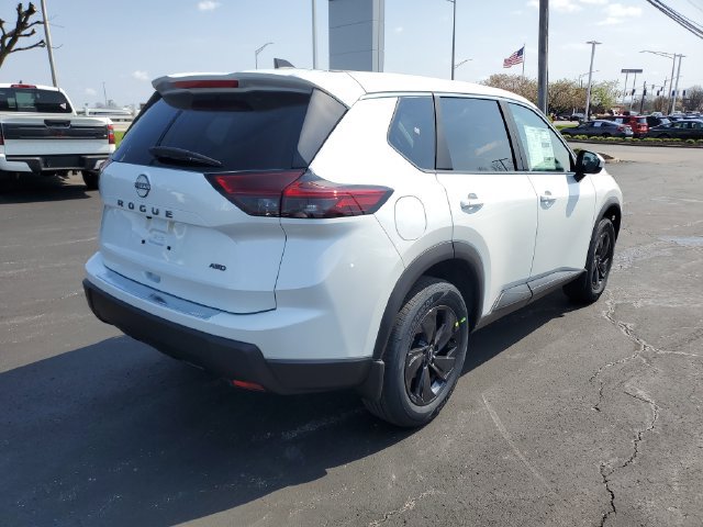 New 2026 Nissan Rogue SV w/ Cold Weather Package AWD/4WD image 7