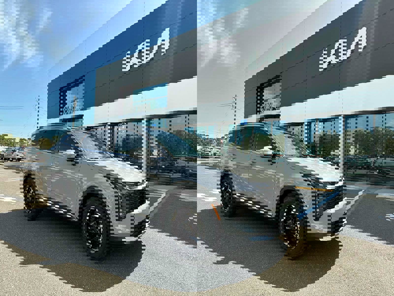 New 2026 Kia Sportage EX image 1