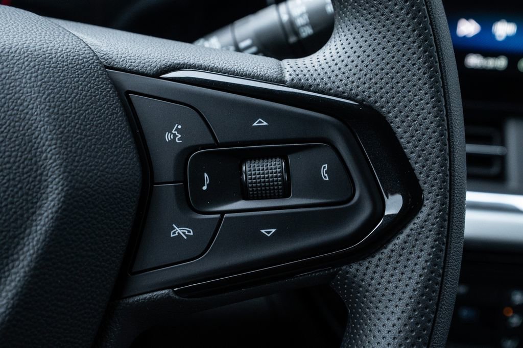 New 2026 Chevrolet Trax LT image 19