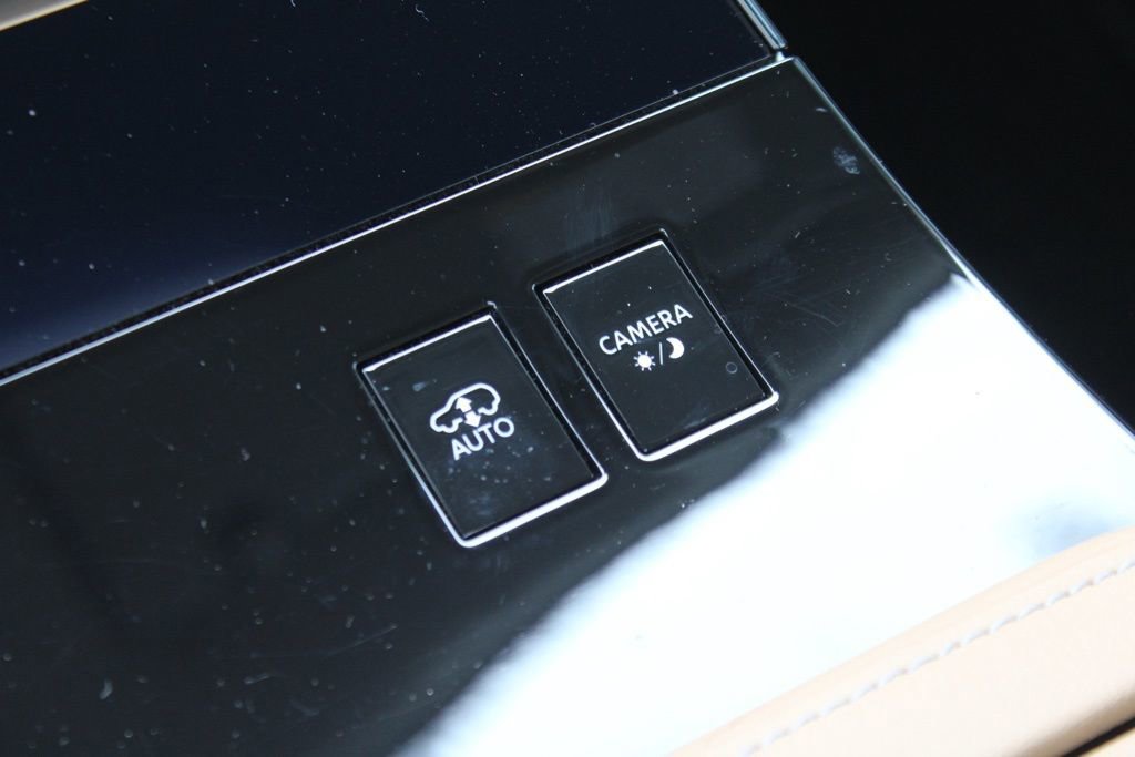 Certified 2025 INFINITI QX80 Luxe image 37