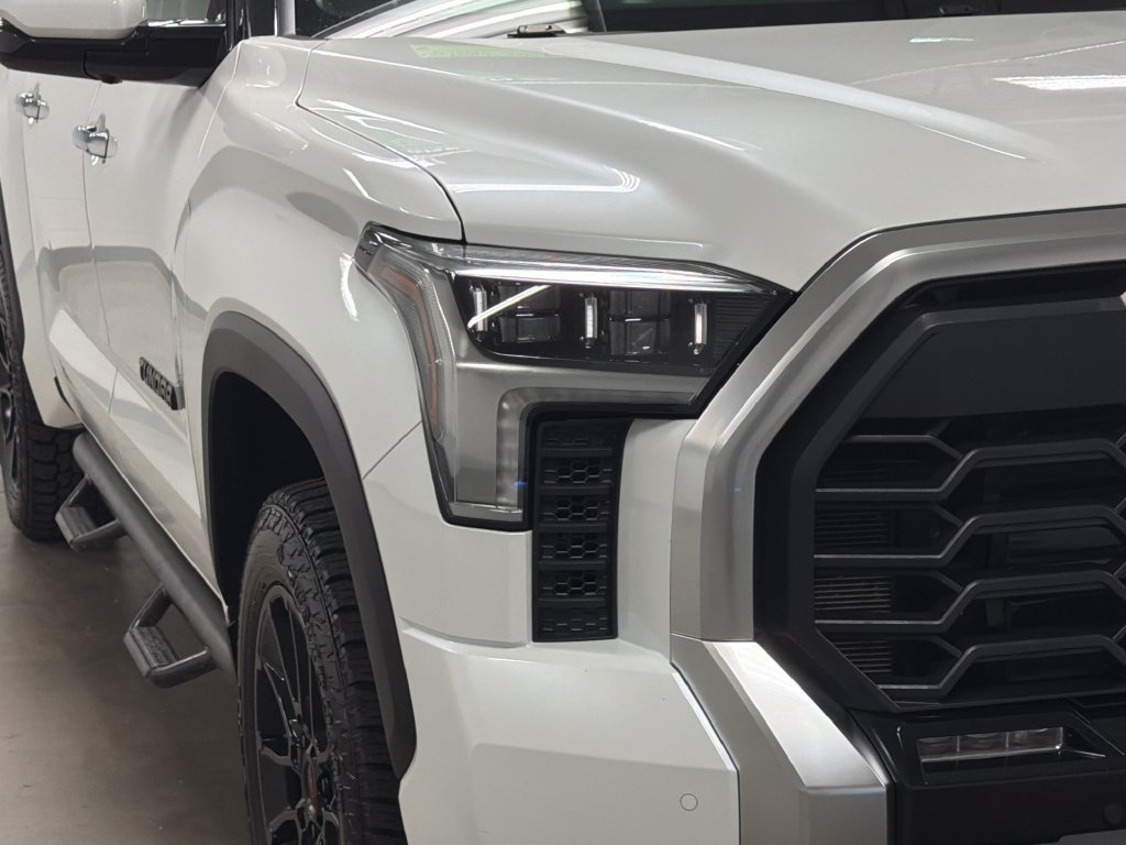 Used 2022 Toyota Tundra Limited w/ TRD Off-Road Package AWD/4WD image 4
