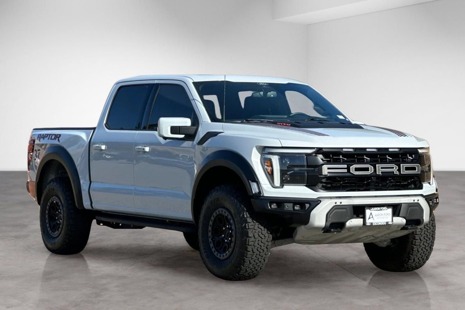 Used 2025 Ford F150 Raptor AWD/4WD image 8